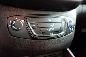 Ford Tourneo Connect Ambiente - Foto 13