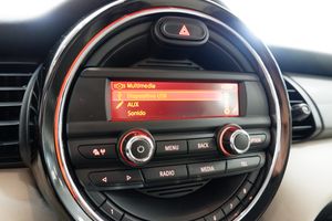 MINI Clubman D - Foto 18