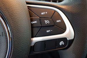 Jeep Renegade Change the Way 1.0 Turbo 88 kW (120 CV) 4x2 - Foto 22