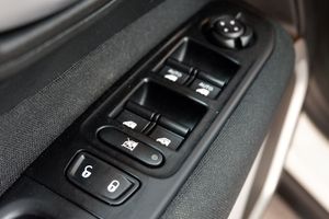 Jeep Renegade Change the Way 1.0 Turbo 88 kW (120 CV) 4x2 - Foto 10