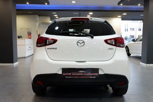 Mazda 2 Mazda Style 1.5 SKYACTIV-G 90 CV - Foto 5