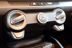 Kia Stonic 1.0 T-GDi MHEV iMT 74 kW (100 CV) Concept - Foto 15