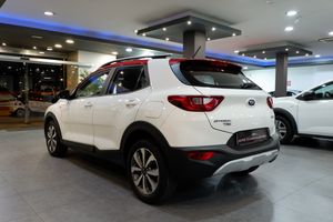 Kia Stonic 1.0 T-GDi MHEV iMT 74 kW (100 CV) Concept - Foto 6