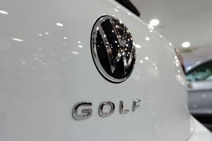 Volkswagen Golf Life 1.5 TSI 96 kW (130 CV) - Foto 7