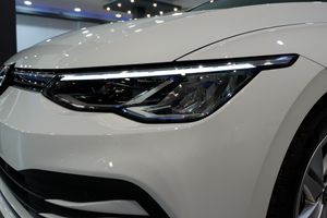 Volkswagen Golf Life 1.5 TSI 96 kW (130 CV) - Foto 28