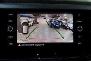 Volkswagen Polo Sport 1.0 TSI 85 kW (115 CV) DSG 7 vel. - Foto 18