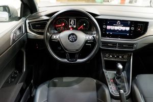 Volkswagen Polo Sport 1.0 TSI 85 kW (115 CV) DSG 7 vel. - Foto 9