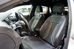 Volkswagen Polo Sport 1.0 TSI 85 kW (115 CV) DSG 7 vel. - Foto 11