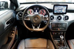 Mercedes Clase GLA 200d AMG Line - Foto 10