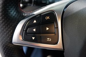 Mercedes Clase GLA 200d AMG Line - Foto 24