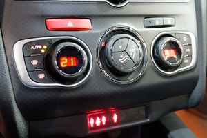 DS DS 4 4 BlueHDi 100 Desire - Foto 13