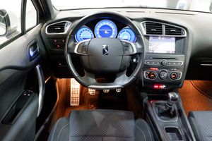 DS DS 4 4 BlueHDi 100 Desire - Foto 9