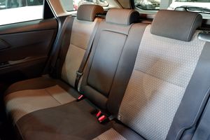 Toyota Auris Touring Sports 140H e-CVT Feel! Edition - Foto 7