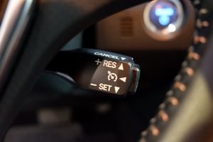 Toyota Auris Touring Sports 140H e-CVT Feel! Edition - Foto 24