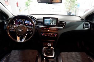 Kia Ceed KIA Ceed 1.0 TGDi Tech - Foto 8