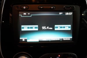 Renault Captur 1.3tCe Zen 130cv - Foto 15