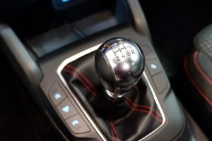 Ford Focus Berlina ST-Line 1.0 EcoBoost MHEV 92 kW (125 CV) - Foto 13