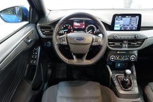 Ford Focus Berlina ST-Line 1.0 EcoBoost MHEV 92 kW (125 CV) - Foto 10