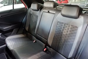 Volkswagen T-Roc T-Roc R-Line 1.5 TSI 110 kW - Foto 7