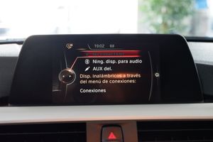 BMW Serie 3 318d - Foto 17