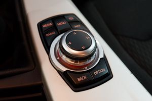 BMW Serie 3 318d - Foto 12