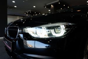 BMW Serie 3 318d - Foto 28