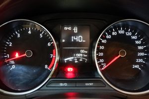 Volkswagen Polo Advance 1.2 TSI 90cv BMT - Foto 18