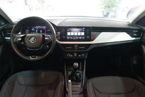 Skoda Kamiq 1.0 TSI 81 kW - Foto 8