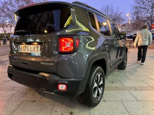 Jeep Renegade 4x4 HIBRIDO 2022 - Foto 6