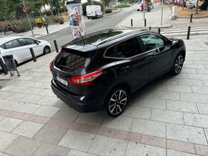 Nissan Qashqai 4x4  - Foto 8