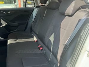 Skoda Kamiq 1.0 TSI STYLE - Foto 9