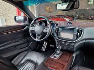 Maserati Ghibli Diesel  - Foto 28