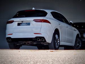 Maserati Grecale GT.  - Foto 9