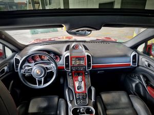 Porsche Cayenne .  - Foto 14