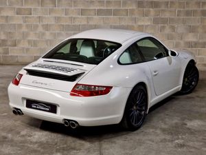 Porsche 911 Carrera 4S  - Foto 4