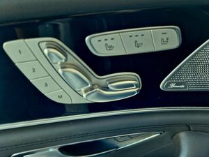 Mercedes AMG-GT  43 4MATIC  - Foto 29