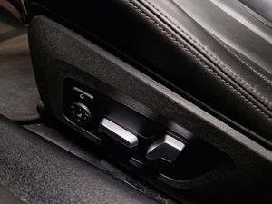 BMW Serie 8 850i Xdrive  - Foto 4