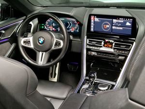 BMW Serie 8 850i Xdrive  - Foto 18