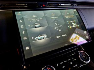 Land-Rover Range Rover Sport Dynamic SE  - Foto 16