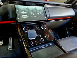 Land-Rover Range Rover Sport Dynamic SE  - Foto 15