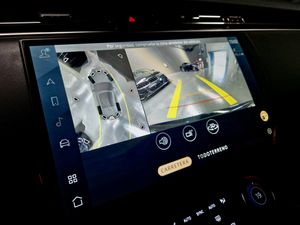 Land-Rover Range Rover Sport Dynamic SE  - Foto 17