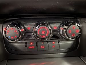 Audi TT 2.0 TFSI - Foto 13