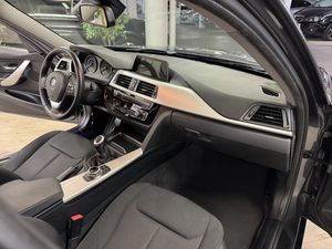 BMW Serie 3 318D  - Foto 16