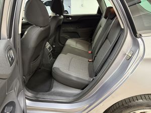 Citroën C4 1.6BlueHDI Live Edition  - Foto 8