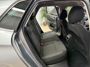 Citroën C4 1.6BlueHDI Live Edition  - Foto 10