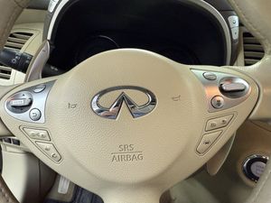 Infiniti FX 30D s  - Foto 22