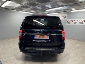 Lancia Voyager 2.8CRDi  - Foto 26
