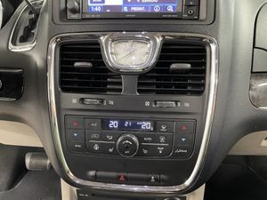 Lancia Voyager 2.8CRDi  - Foto 13