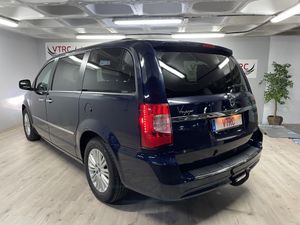 Lancia Voyager 2.8CRDi  - Foto 25