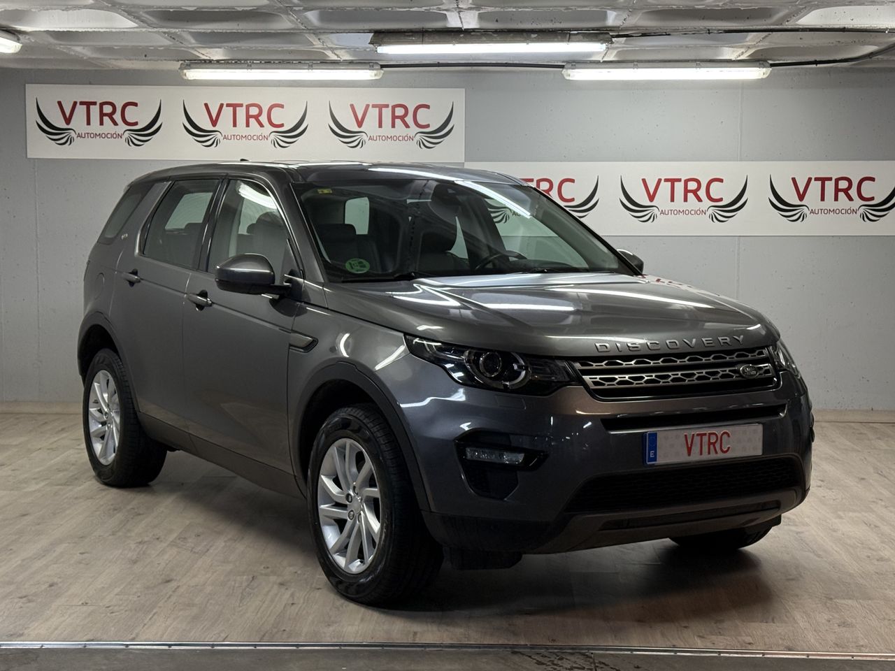 Land-Rover Discovery Sport HSE  - Foto 1